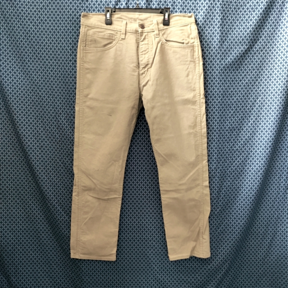 Levi's - Men's work wear, solid tan denim jeans. See pics for flaws. Size- 34x30